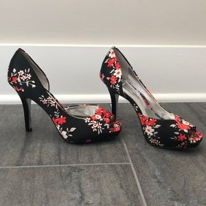 Floral Jessica Simpson High Heels